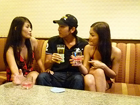 即パコ率99％！wwwタイの素人娘。褐色の色気ムンムンの美女をナンパして即ハメ！9人4時間　サンプル画像16